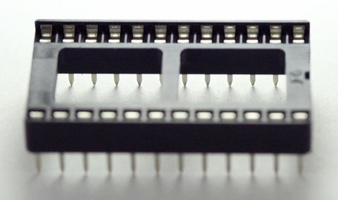 IC Socket 24-Pin